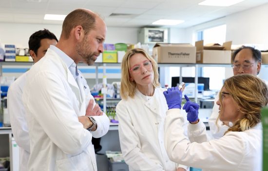 Cate Blanchett visits Earthshot Prize finalist Colorifix
